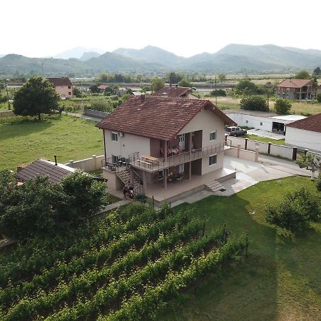 Eko Apartmani Krackovic Golubovci Экстерьер фото