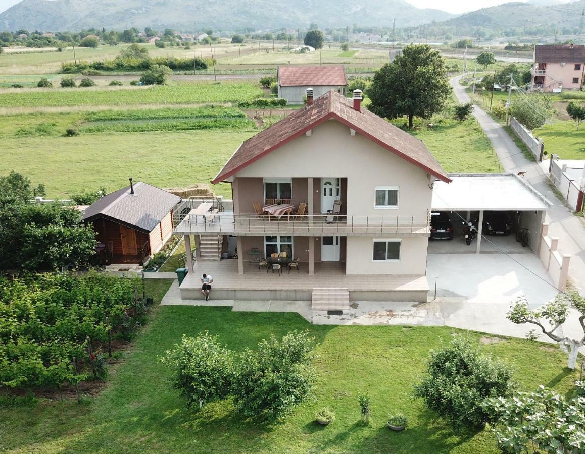 Eko Apartmani Krackovic Golubovci Экстерьер фото