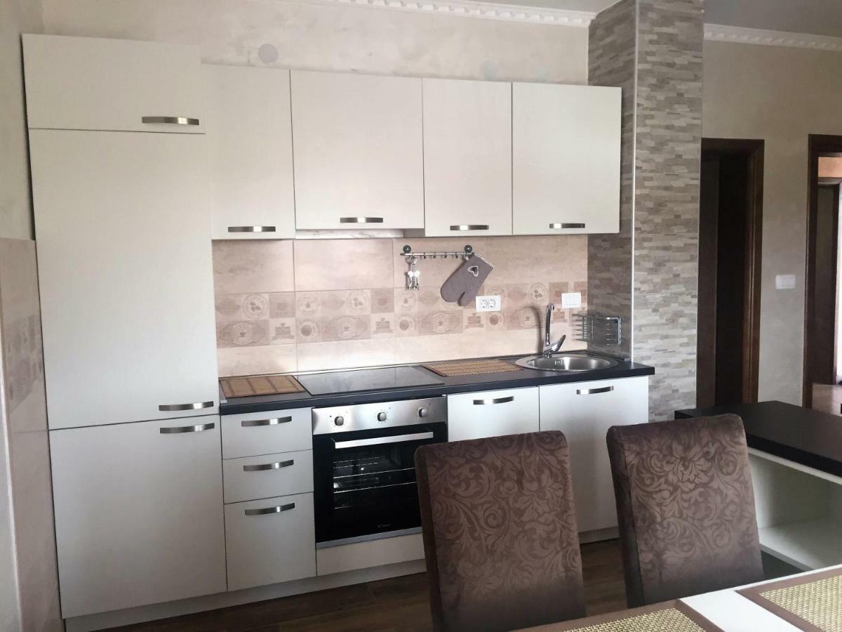 Eko Apartmani Krackovic Golubovci Экстерьер фото