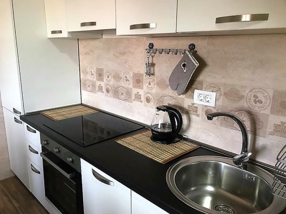 Eko Apartmani Krackovic Golubovci Экстерьер фото